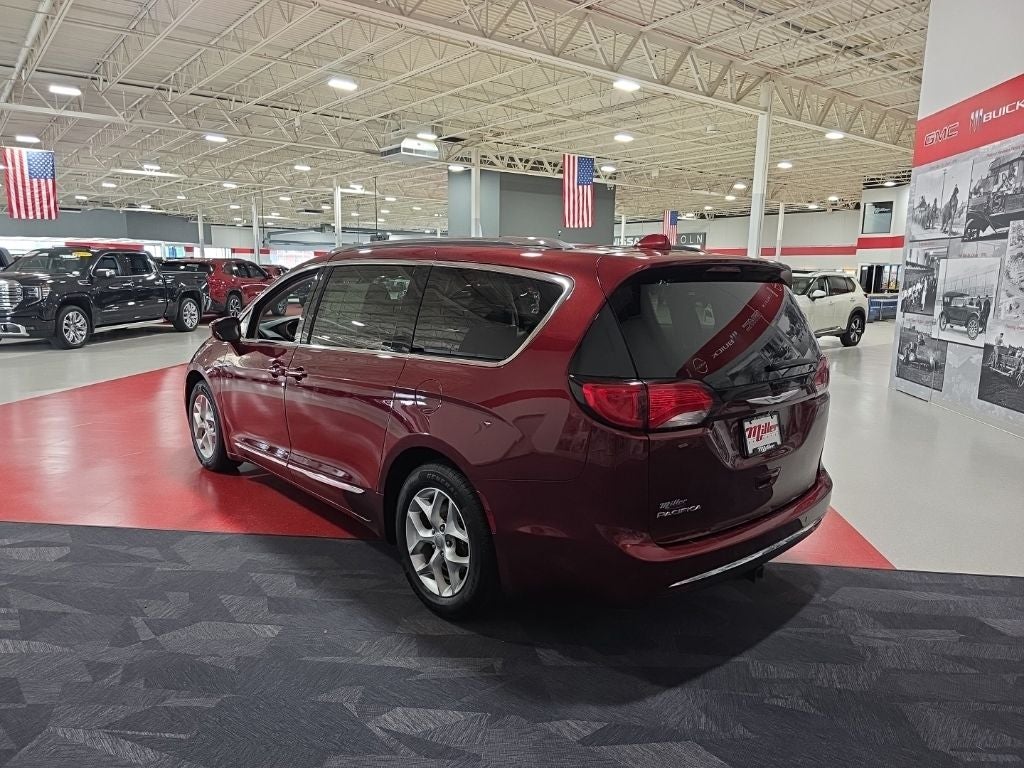 2019 Chrysler Pacifica Touring L Plus