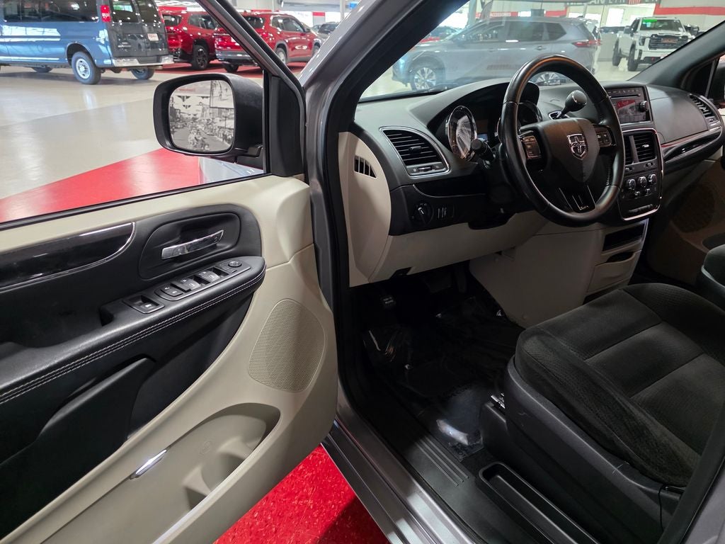 2016 Dodge Grand Caravan SE Plus