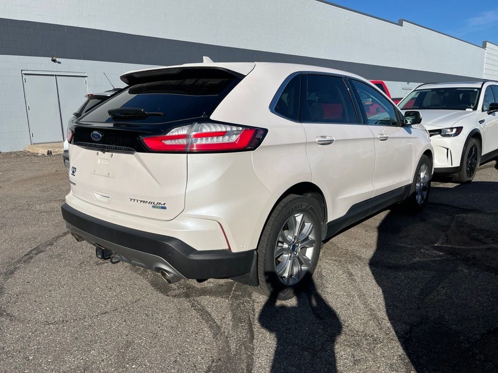 2019 Ford Edge Titanium Carbravo Certified