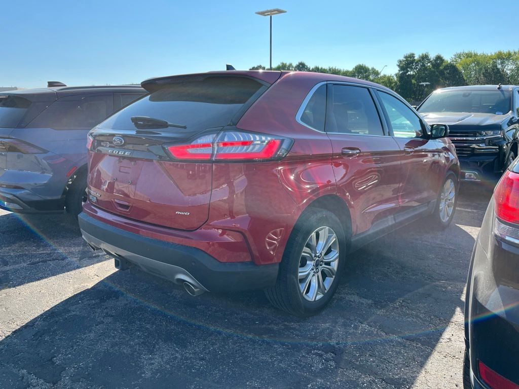 2022 Ford Edge Titanium