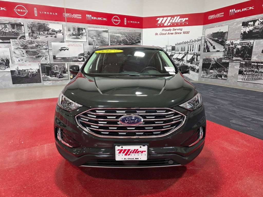 2023 Ford Edge Titanium