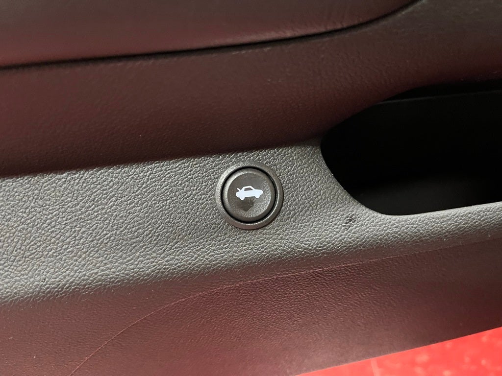 2011 Chevrolet Camaro SS 2SS