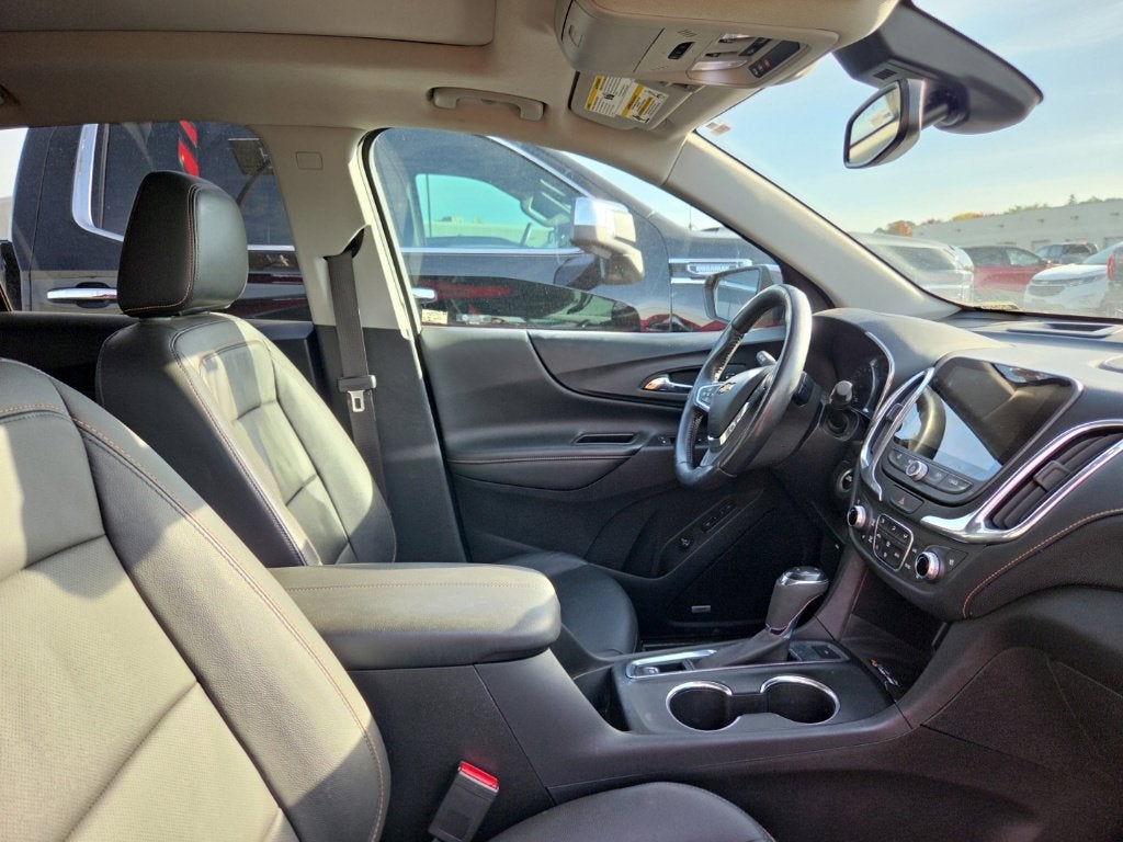 Certified 2021 Chevrolet Equinox Premier with VIN 2GNAXXEV5M6102122 for sale in St. Cloud, Minnesota