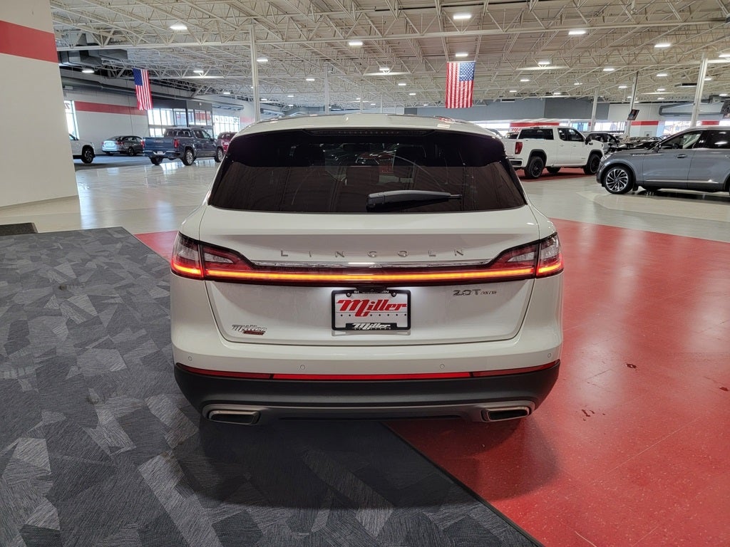 2020 Lincoln Nautilus Reserve