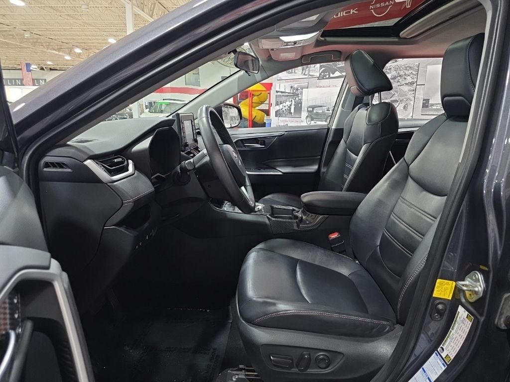 2019 Toyota RAV4 XLE Premium