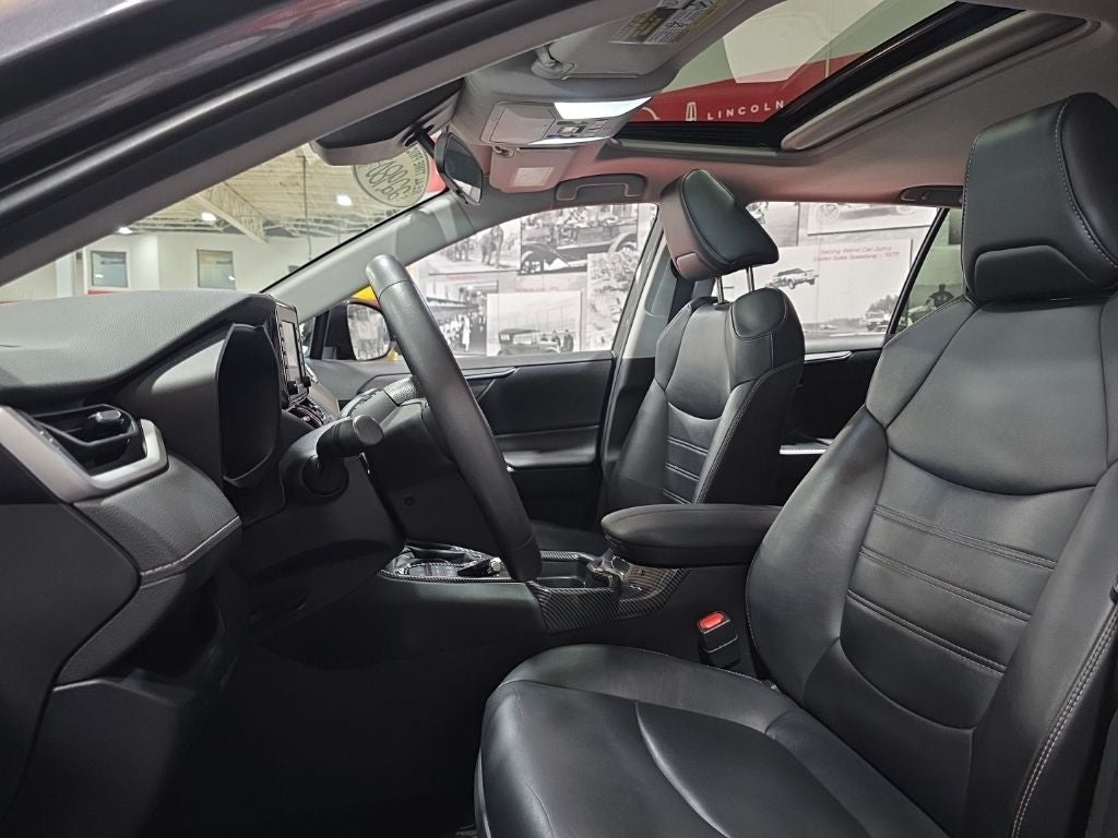 2019 Toyota RAV4 XLE Premium