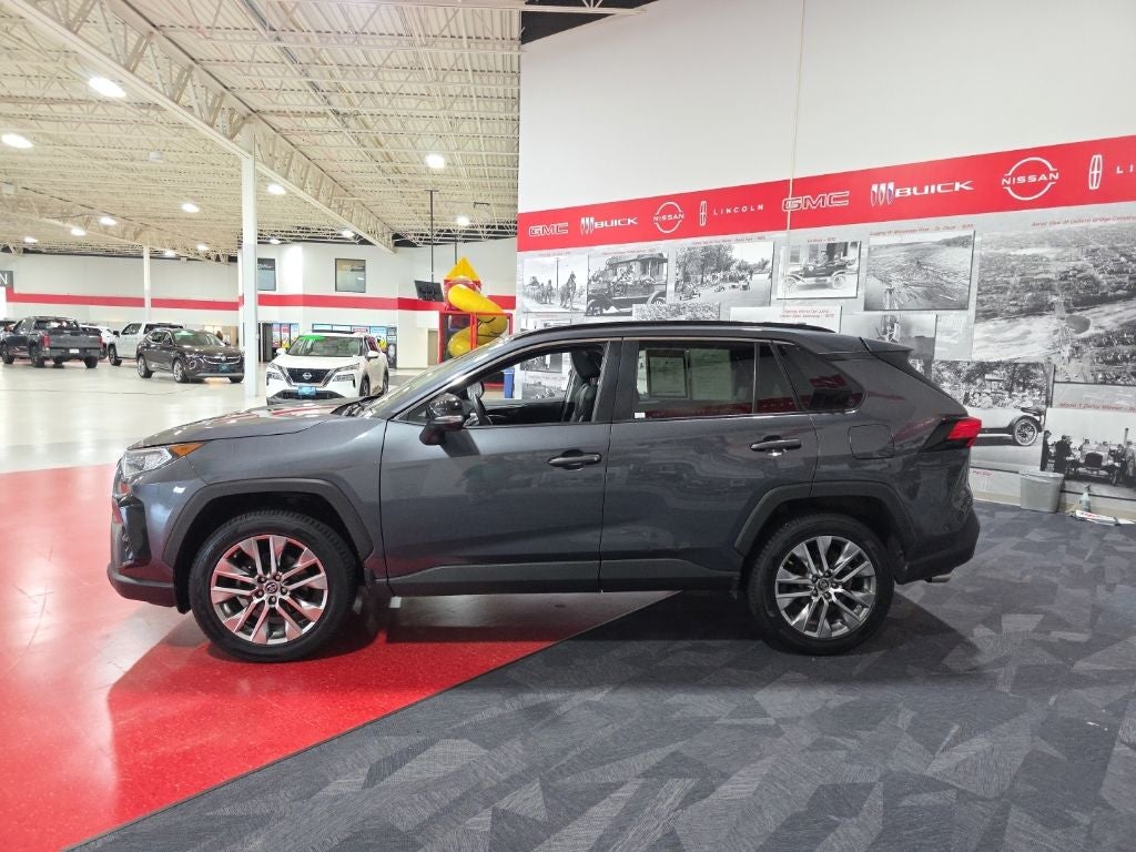 2019 Toyota RAV4 XLE Premium