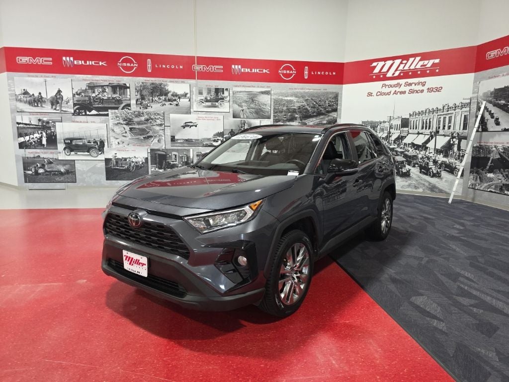 2019 Toyota RAV4 XLE Premium