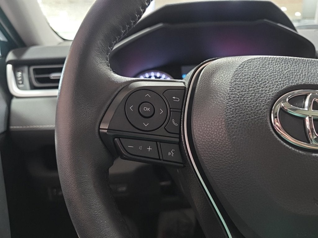 2021 Toyota RAV4 XLE Premium Carbravo Certified