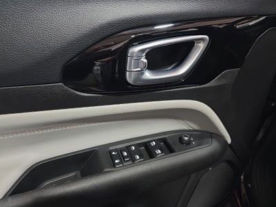 2024 Jeep Compass Limited CarBravo Certified