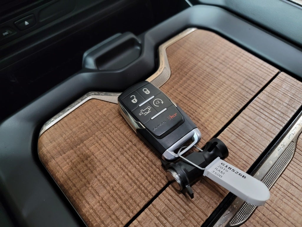 2019 RAM 3500 Laramie Longhorn