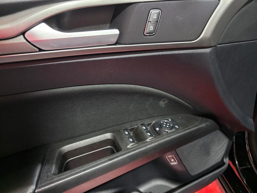 2020 Ford Fusion Hybrid SE