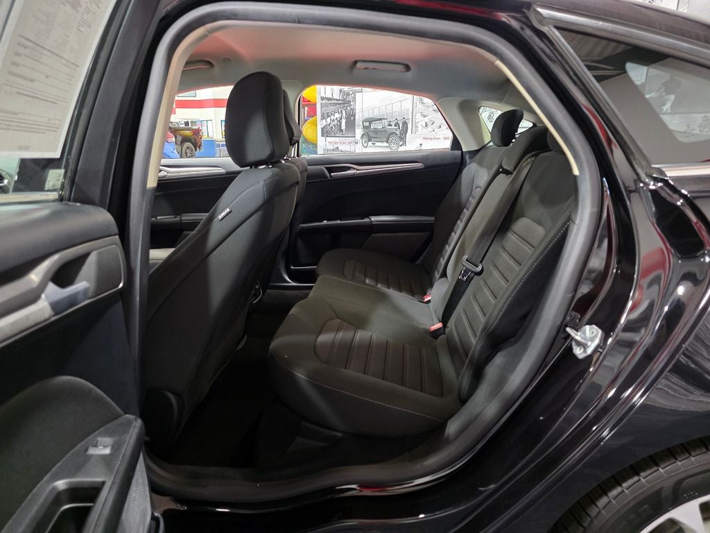 2020 Ford Fusion Hybrid SE