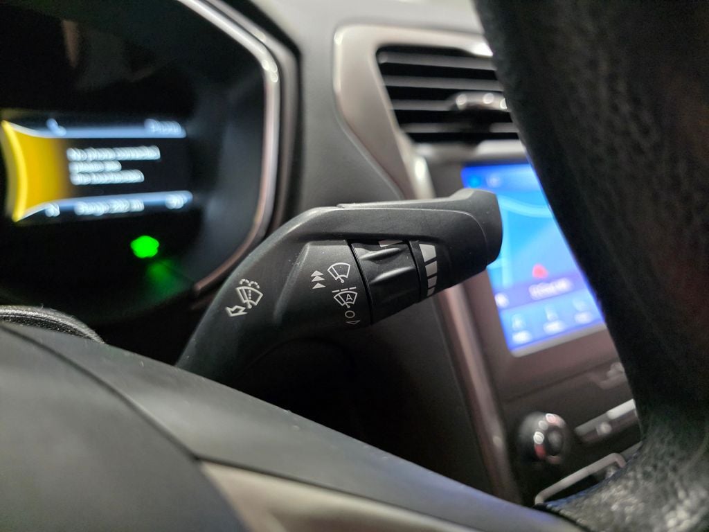 2020 Ford Fusion Hybrid SE