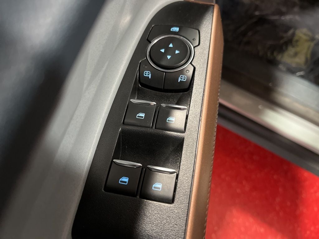 2022 Ford Maverick Lariat Carbravo CPO