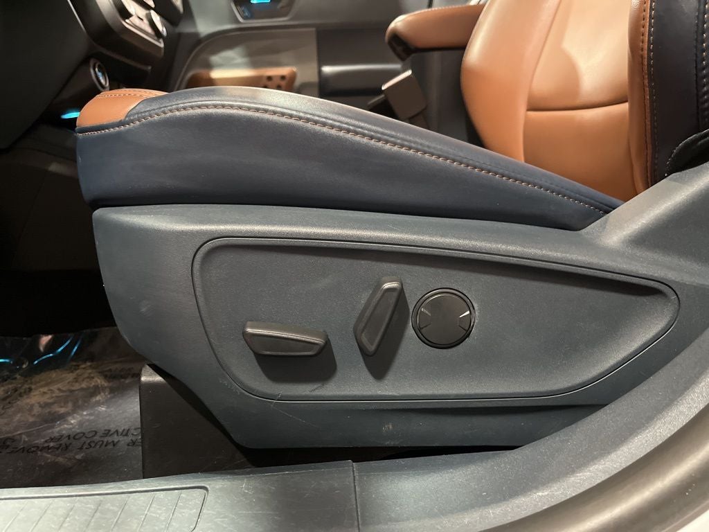 2022 Ford Maverick Lariat Carbravo CPO