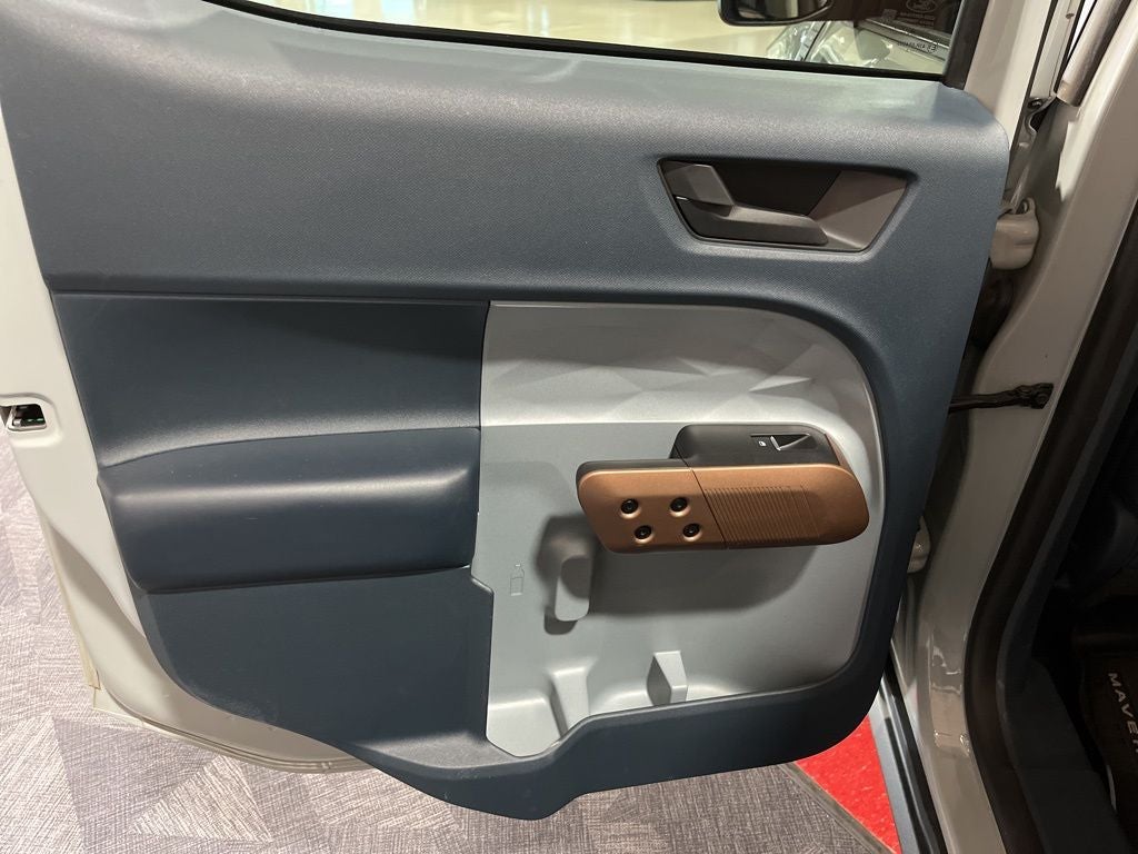 2022 Ford Maverick Lariat Carbravo CPO