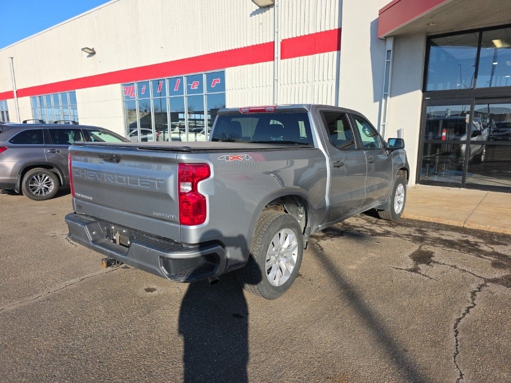 Used 2024 Chevrolet Silverado 1500 Custom with VIN 3GCPDBEK2RG308658 for sale in St. Cloud, Minnesota