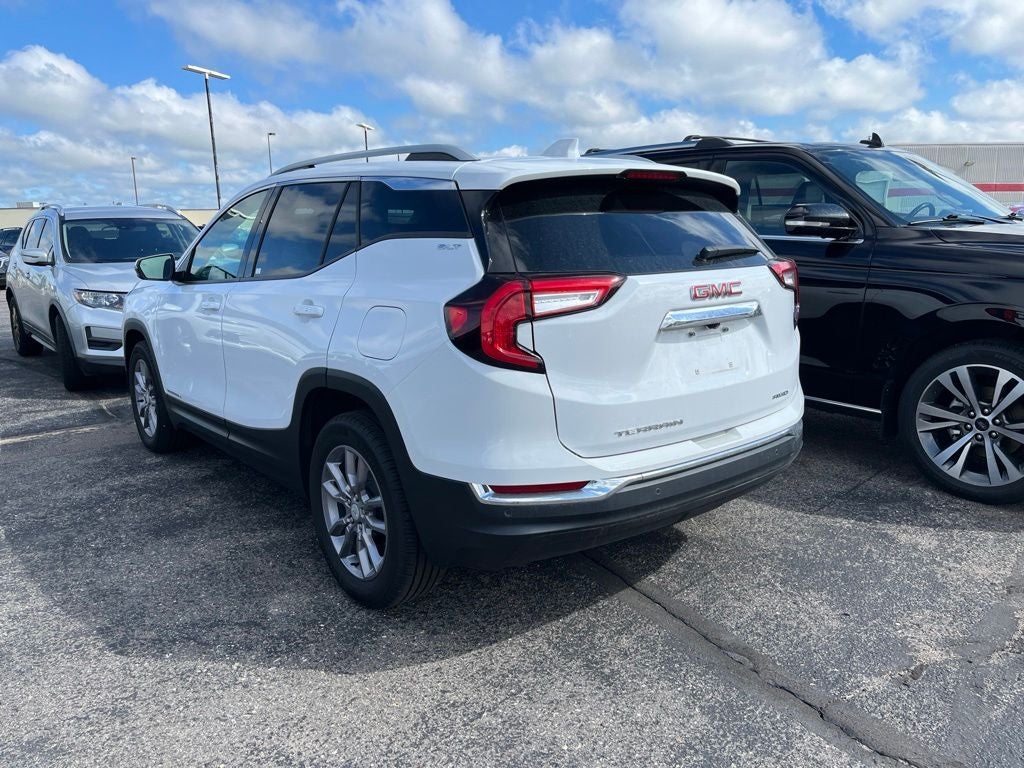 2023 GMC Terrain SLT