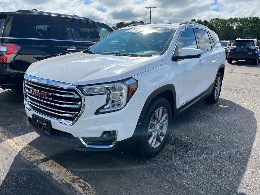 2023 GMC Terrain SLT