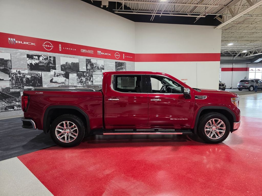 2021 GMC Sierra 1500 SLT
