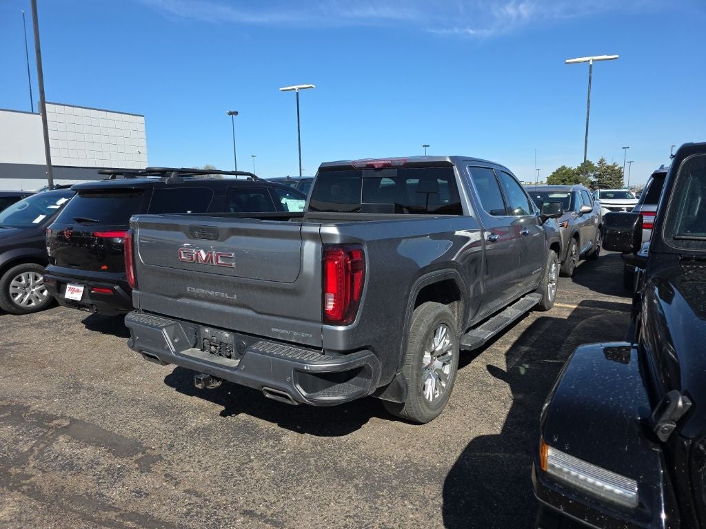 Used 2021 GMC Sierra 1500 Denali Denali with VIN 3GTU9FEL1MG196674 for sale in St. Cloud, Minnesota