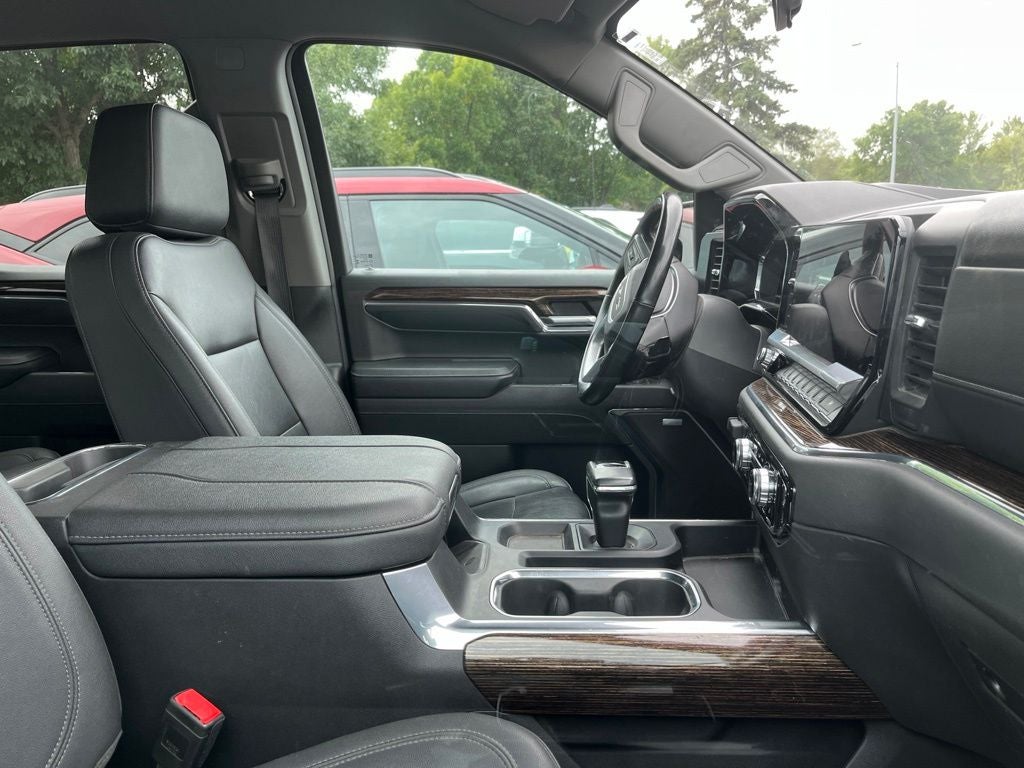 Used 2024 GMC Sierra 1500 Elevation with VIN 3GTUUCED7RG103668 for sale in St. Cloud, Minnesota