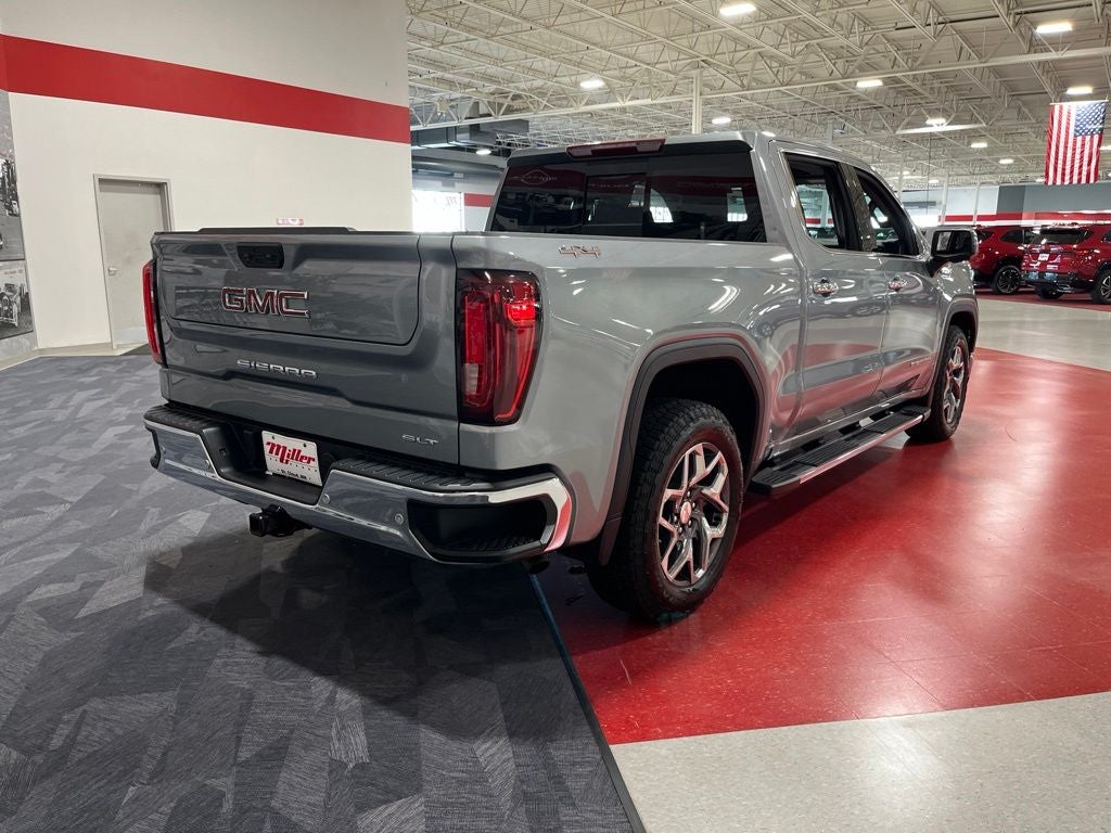 2023 GMC Sierra 1500 SLT - Photo 3