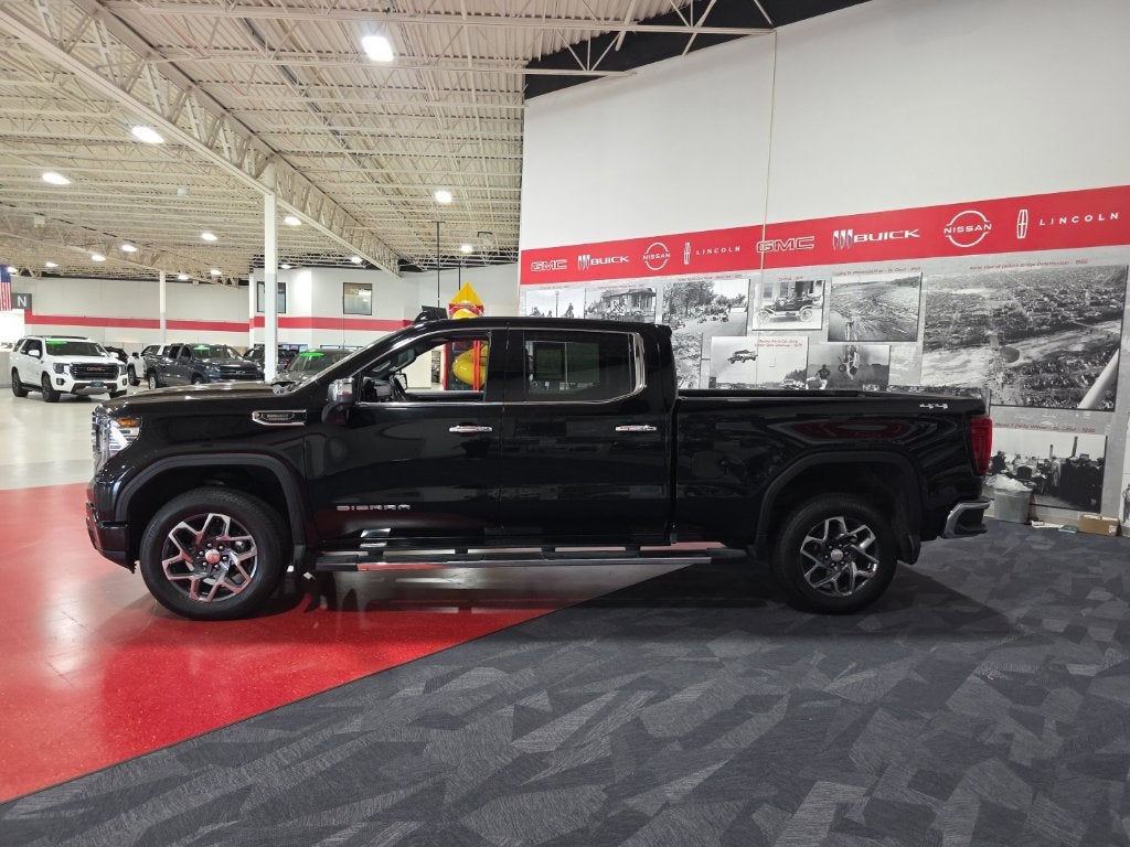 2024 GMC Sierra 1500 SLT - Photo 8