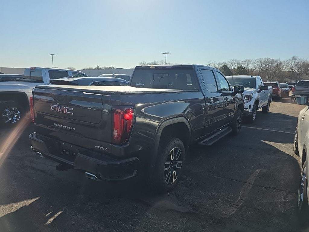 Used 2022 GMC Sierra 1500 AT4 with VIN 3GTUUEET2NG568128 for sale in St. Cloud, Minnesota