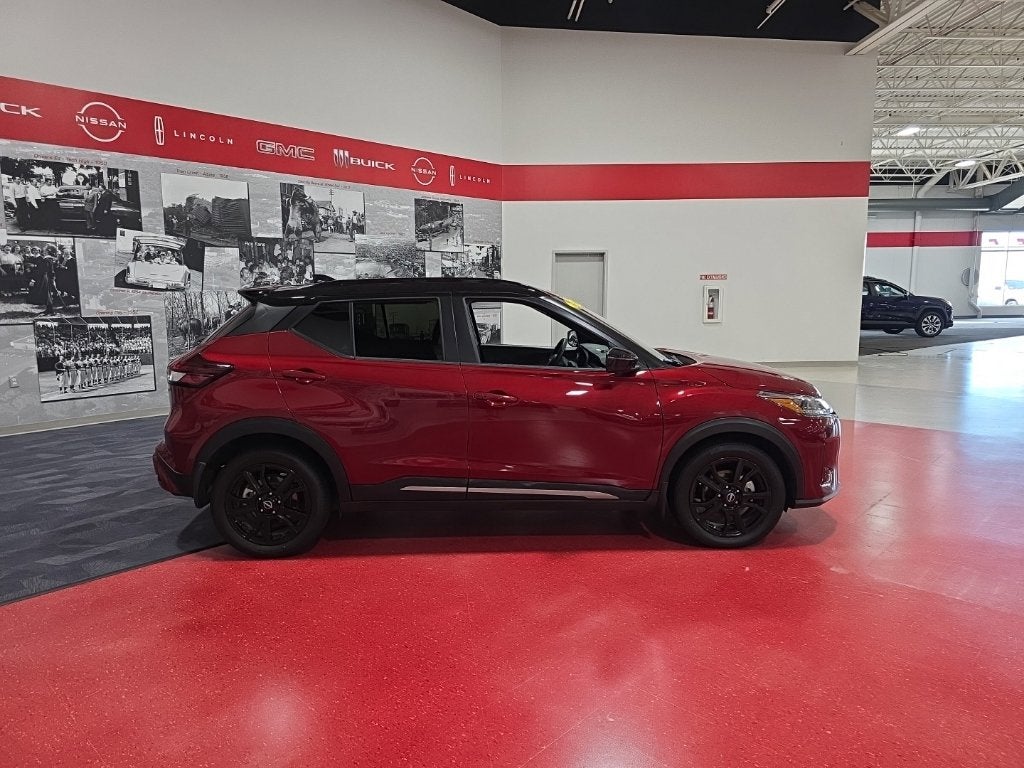 2024 Nissan Kicks SR Carbravo CPO