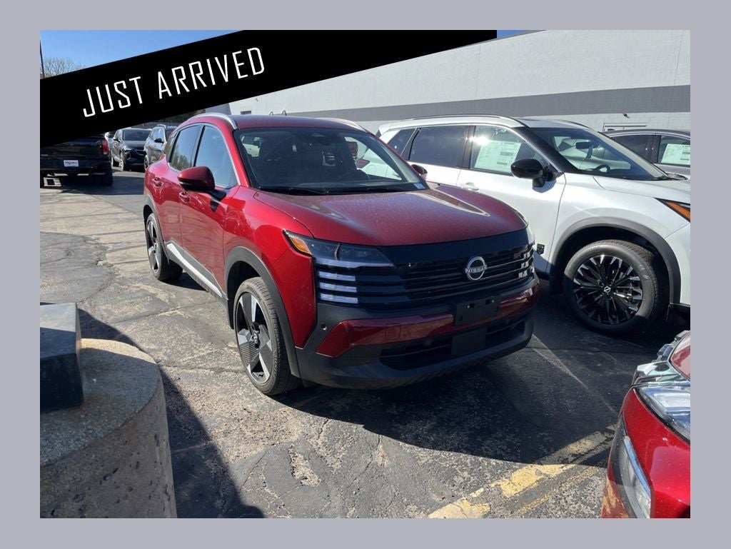 2025 Nissan Kicks SR