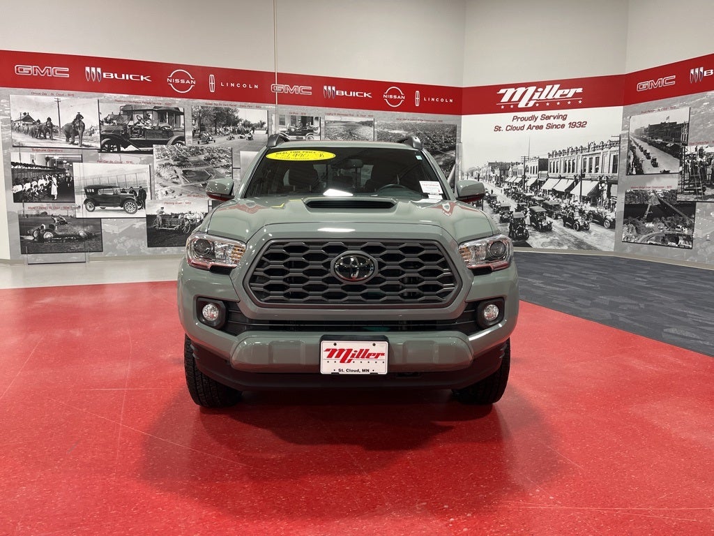 2023 Toyota Tacoma SR V6