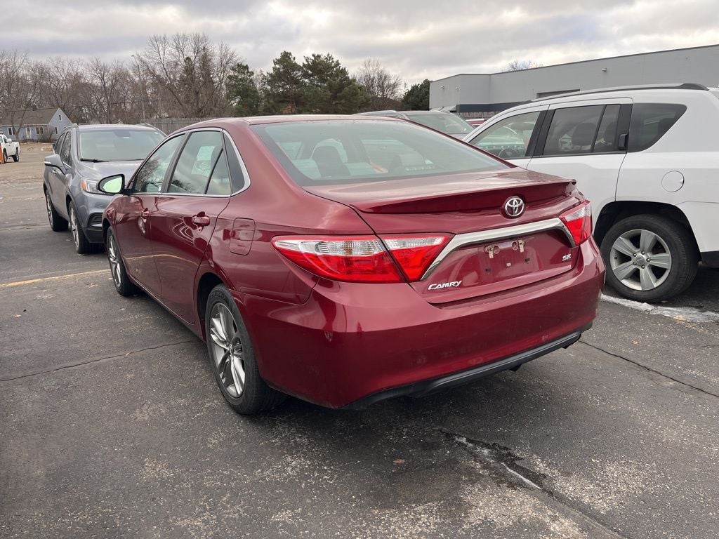 2016 Toyota Camry SE