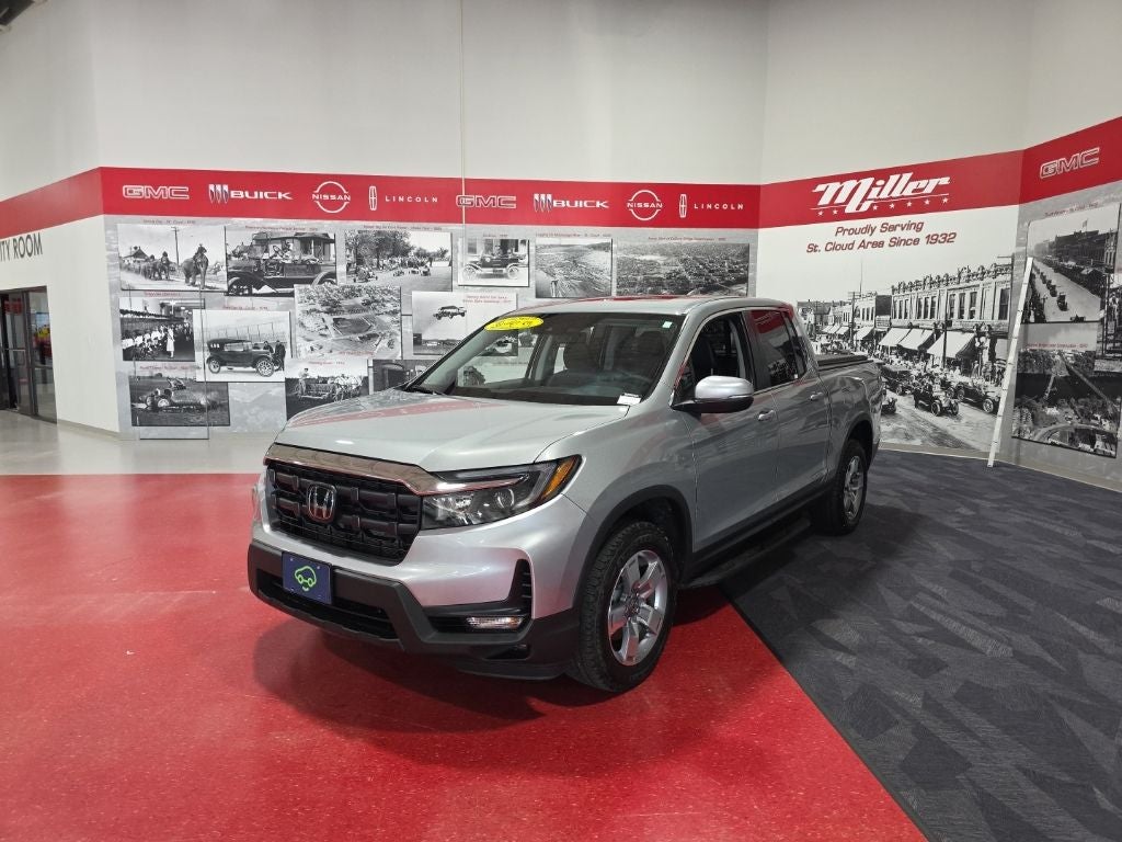 2025 Honda Ridgeline RTL CarBravo Certified