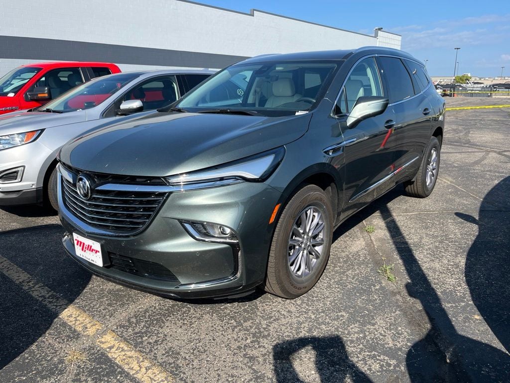 2024 Buick Enclave Essence