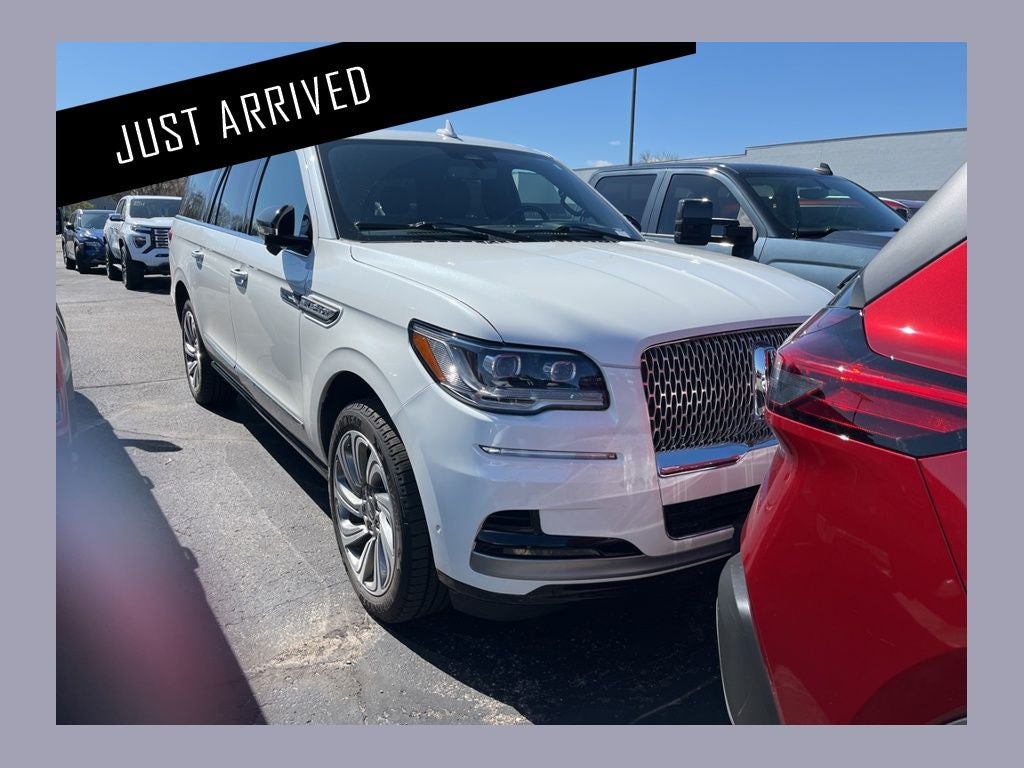 2023 Lincoln Navigator L Reserve