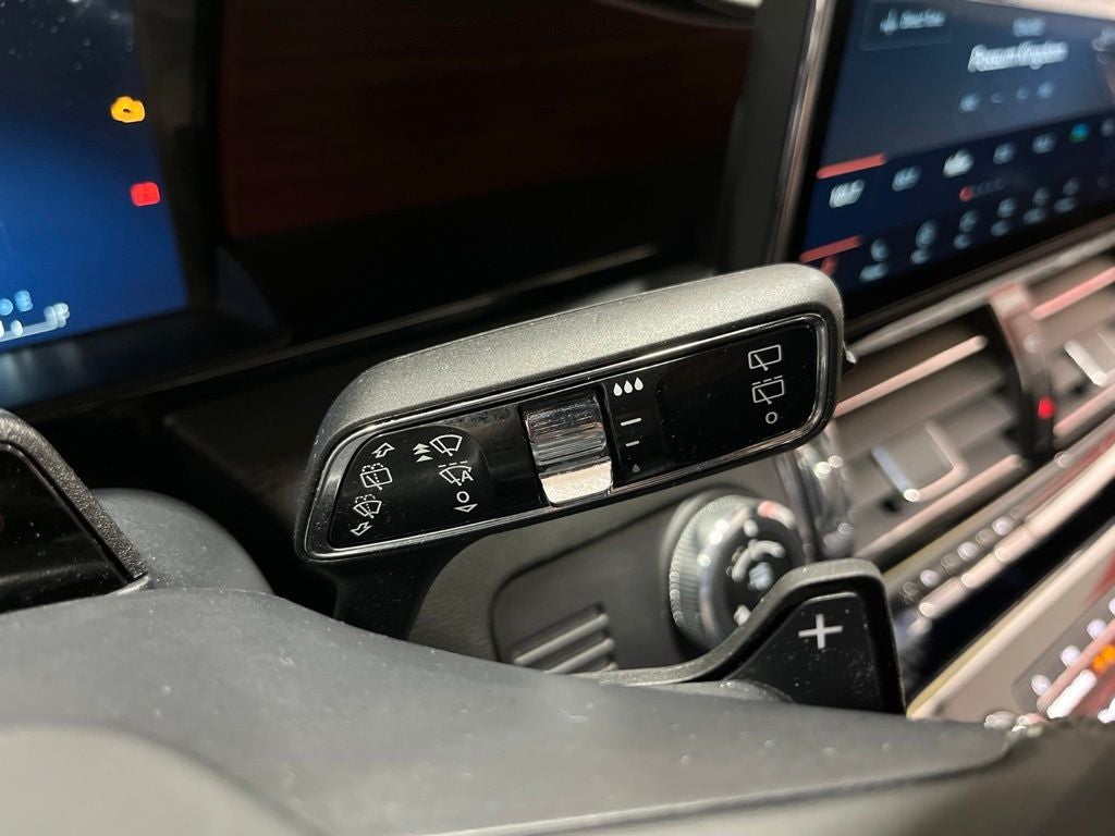 2023 Lincoln Navigator L Reserve
