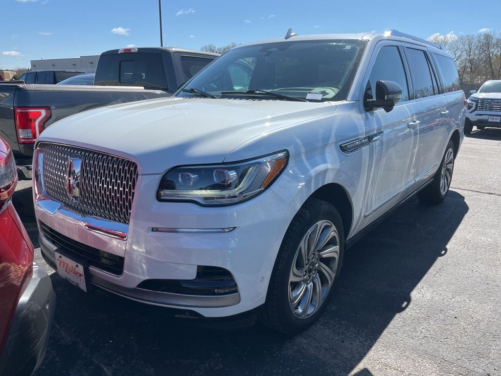 2023 Lincoln Navigator L Reserve