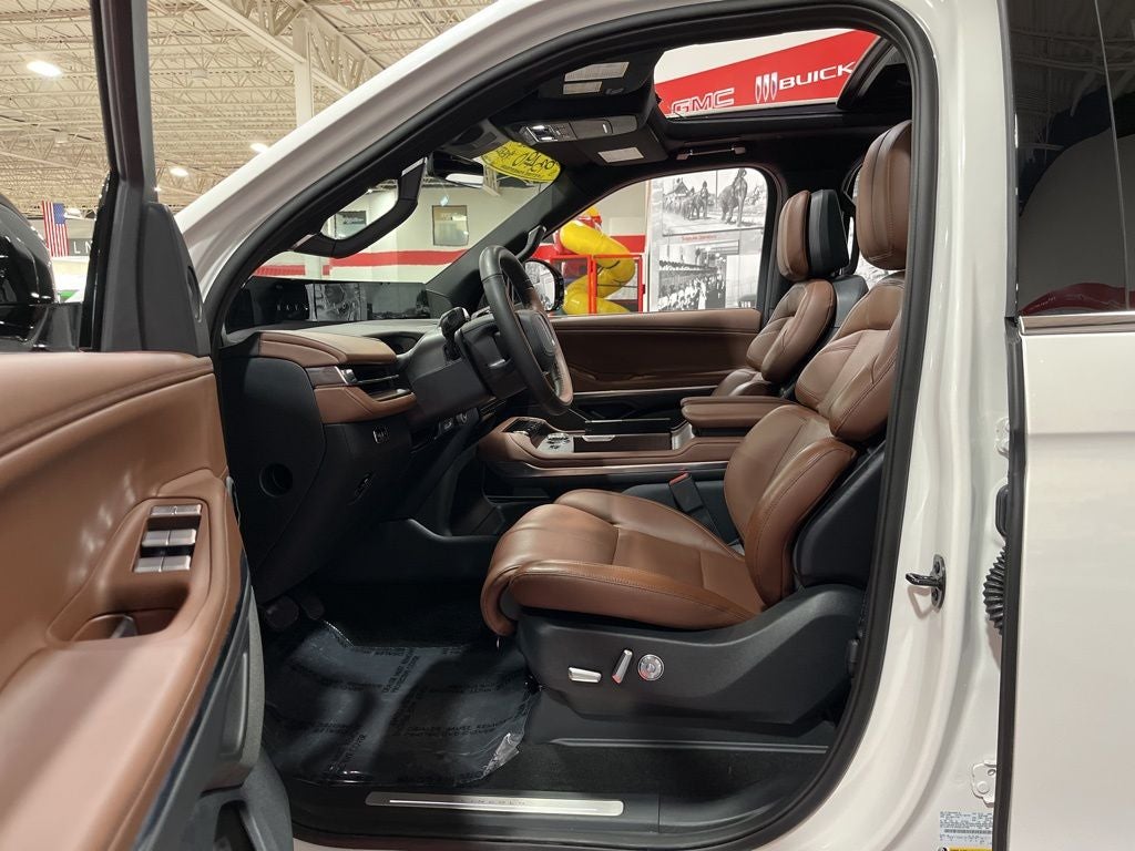 2025 Lincoln Navigator L Reserve