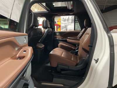 2025 Lincoln Navigator L Reserve