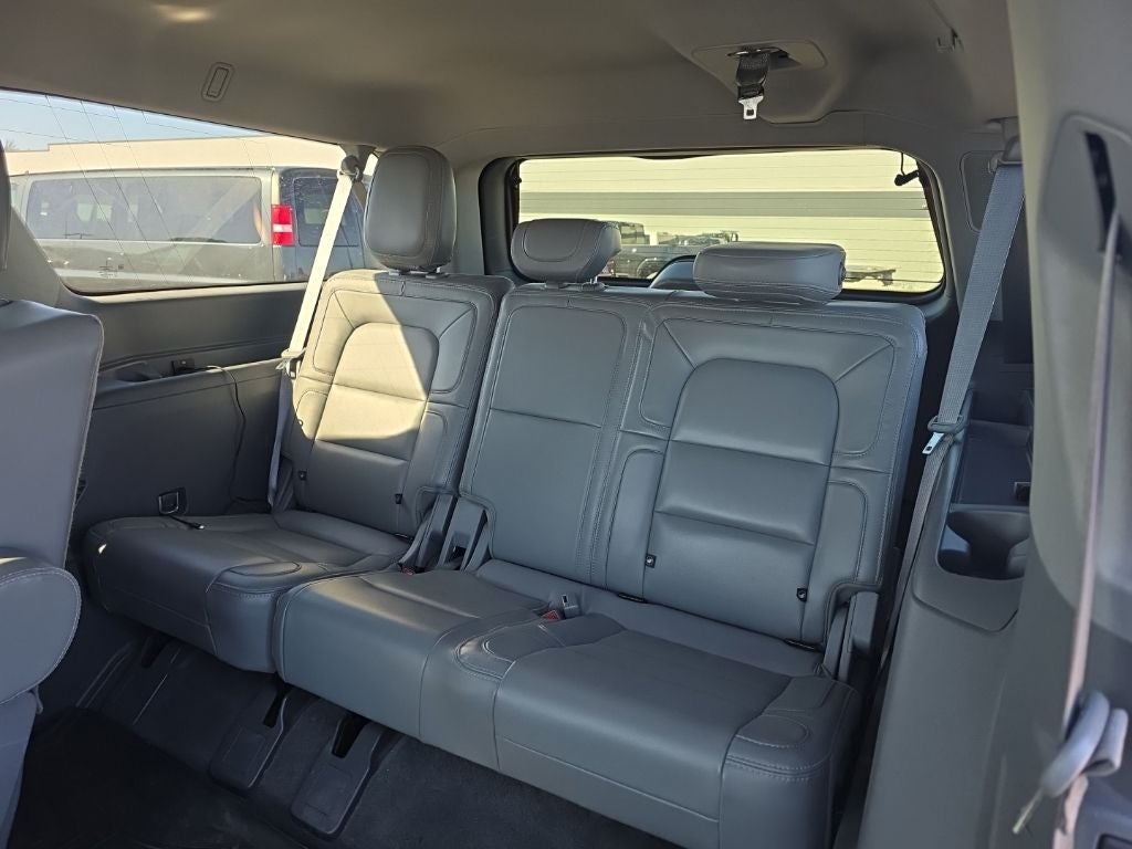 2021 Lincoln Navigator L Reserve