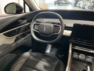 2025 Lincoln Nautilus Reserve