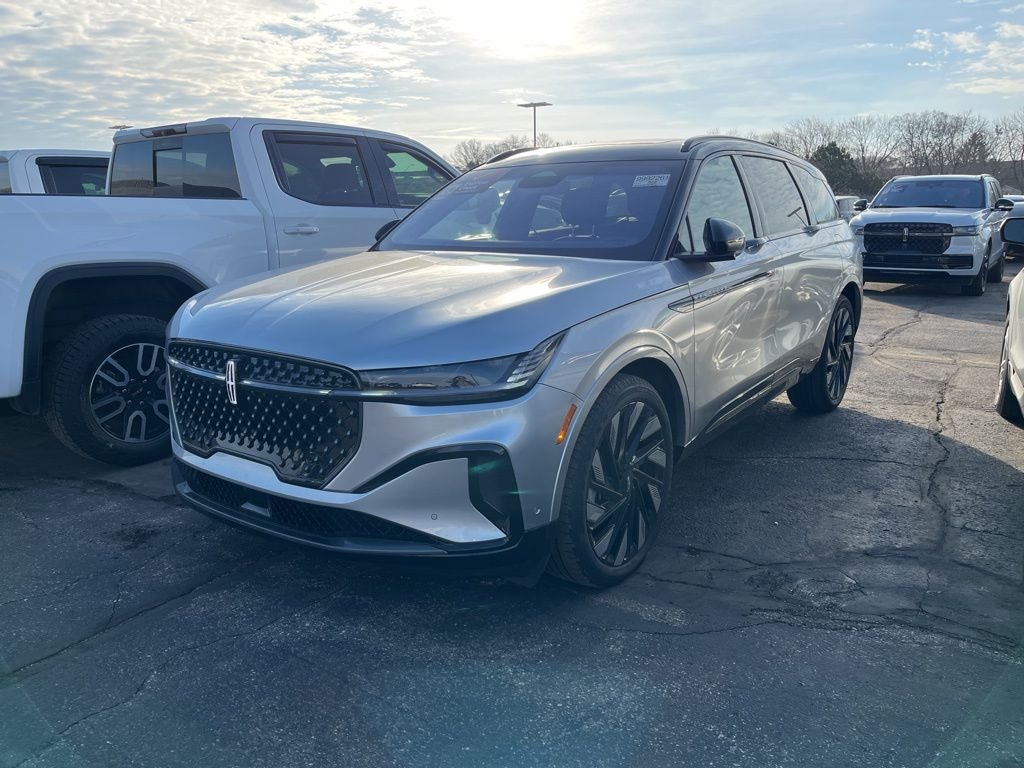 2024 Lincoln Nautilus Reserve