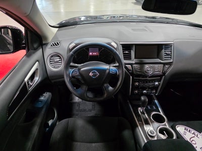 2016 Nissan Pathfinder SV