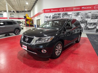 2016 Nissan Pathfinder SV