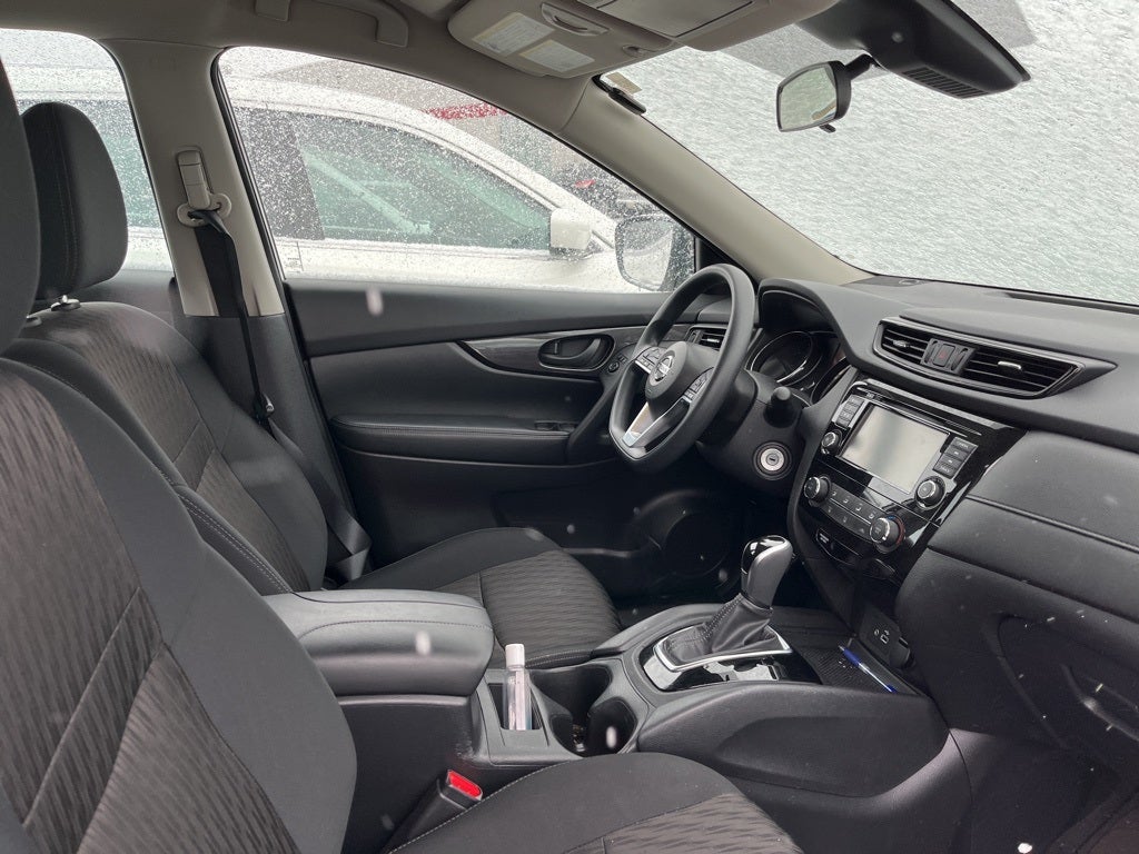 Used 2019 Nissan Rogue S with VIN 5N1AT2MV0KC833985 for sale in St. Cloud, Minnesota