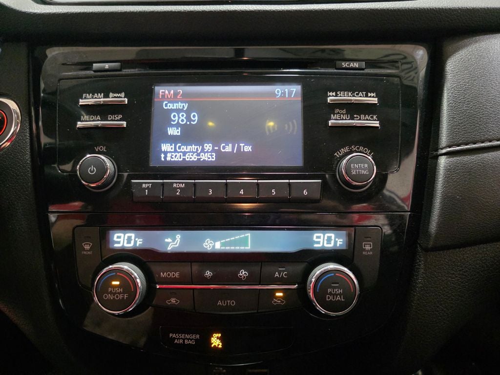 2017 Nissan Rogue SV