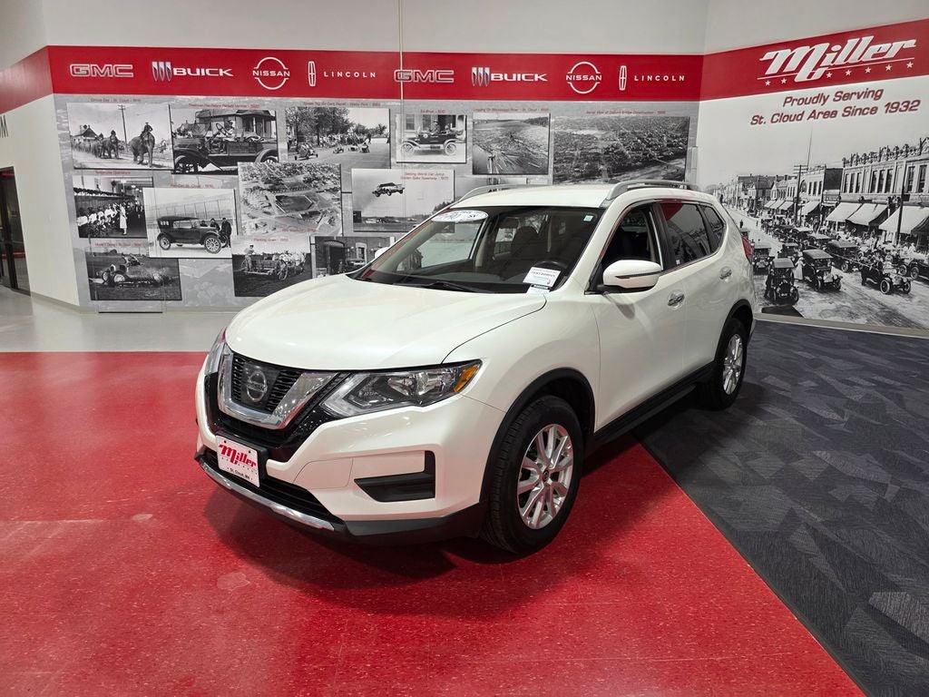 2017 Nissan Rogue SV