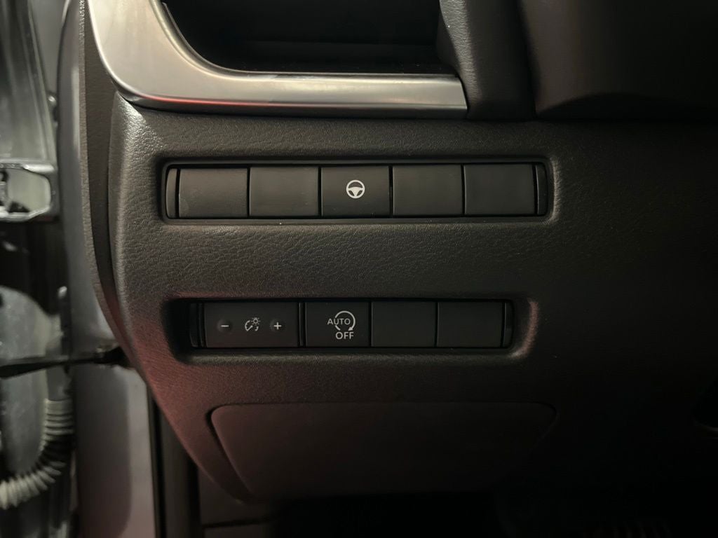 2023 Nissan Rogue SV CarBravo Certified